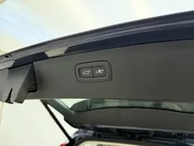 Volvo XC90 thumbnail 32