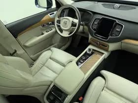 Volvo XC90 thumbnail 33