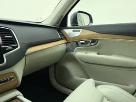 Volvo XC90 thumbnail 49