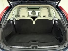 Volvo XC90 thumbnail 10