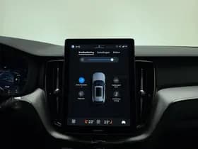 Volvo XC60 thumbnail 24