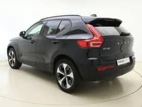 Volvo XC40 thumbnail 5