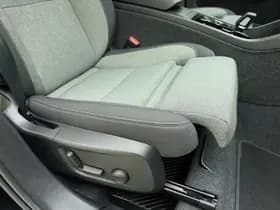 Volvo XC40 thumbnail 6