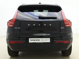 Volvo XC40 thumbnail 7