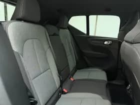 Volvo XC40 thumbnail 10