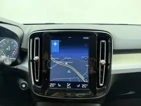 Volvo XC40 thumbnail 24