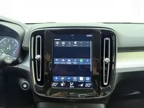 Volvo XC40 thumbnail 31