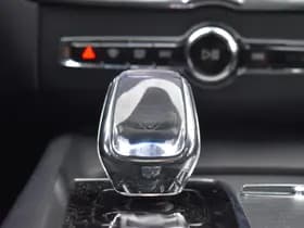 Volvo XC60 thumbnail 11