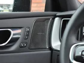 Volvo XC60 thumbnail 12