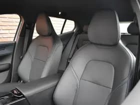 Volvo EX30 Extended Range 272PK Plus thumbnail 11