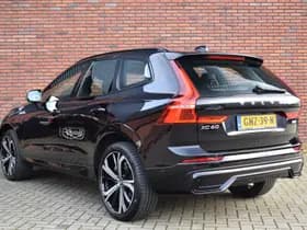 Volvo XC60 thumbnail 2