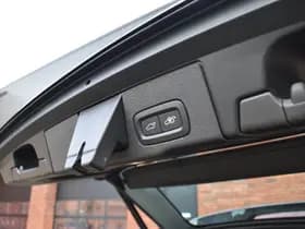 Volvo XC60 thumbnail 25