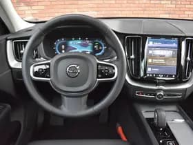 Volvo XC60 thumbnail 7