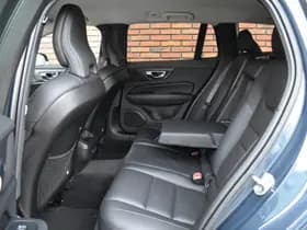 Volvo V60 Cross Country B5 265PK AWD Plus thumbnail 31