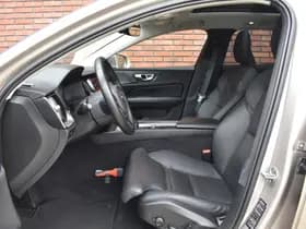 Volvo V60 B3 177PK Plus Bright thumbnail 4