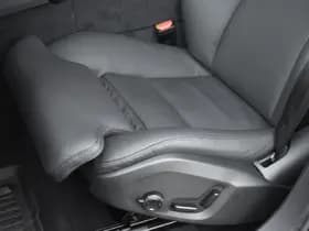 Volvo XC60 T6 350PK Plug-in hybrid AWD Plus Dark thumbnail 7