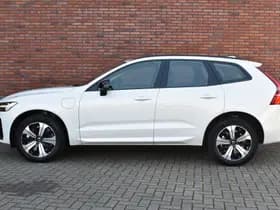 Volvo XC60 T6 350PK Plug-in hybrid AWD Plus Dark thumbnail 11