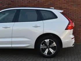 Volvo XC60 T6 350PK Plug-in hybrid AWD Plus Dark thumbnail 13