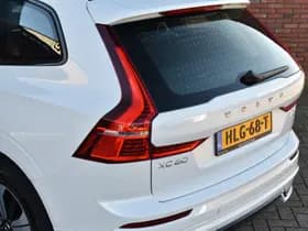 Volvo XC60 T6 350PK Plug-in hybrid AWD Plus Dark thumbnail 4