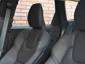 Volvo XC60 T6 350PK Plug-in hybrid AWD Plus Dark thumbnail 7