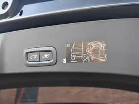 Volvo XC40 T2 129PK Automaat R-Design thumbnail 20