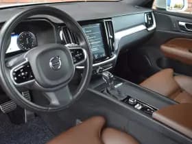 Volvo V60 T5 252PK Automaat Momentum thumbnail 6