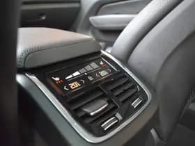 Volvo XC60 B5 265PK Inscription thumbnail 9