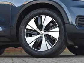 Volvo XC40 T4 211PK Recharge Inscription Expression thumbnail 3