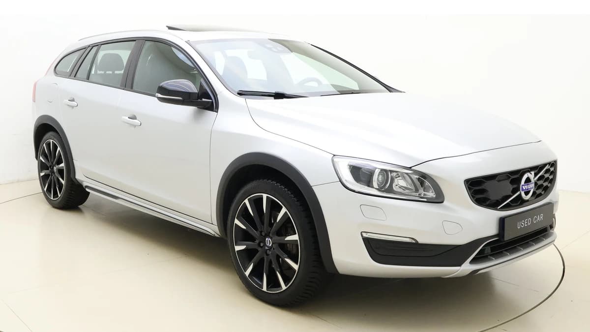 Volvo V60 — foto 1