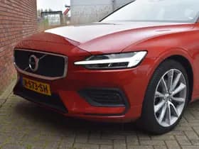 Volvo V60 thumbnail 3
