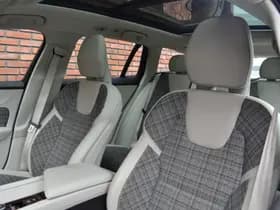Volvo V60 thumbnail 5