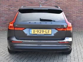 Volvo V60 thumbnail 25