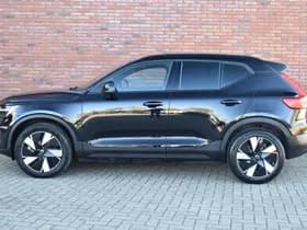 Volvo XC40 thumbnail 11