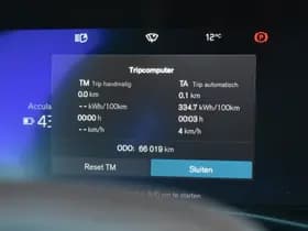 Volvo XC40 thumbnail 16