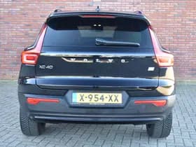 Volvo XC40 thumbnail 23