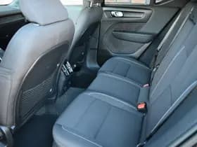 Volvo XC40 thumbnail 9