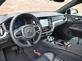 Volvo V60 thumbnail 5