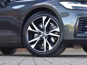 Volvo V60 thumbnail 3