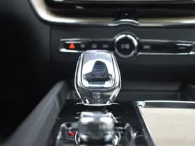 Volvo XC60 thumbnail 11