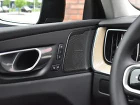 Volvo XC60 thumbnail 9