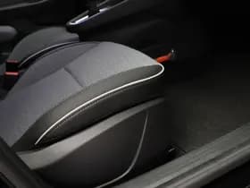 Renault Clio 1.0 TCe 90 GPF techno | Demo | NAVIGATION TECHNO PACK | LED | DAB | APPLE | CAMERA thumbnail 9