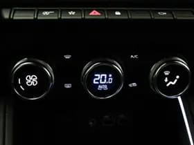 Renault Clio 1.0 TCe 90 GPF techno | NAVIGATIE TECHNO PACK | DAB | APPLE | 360 CAMERA thumbnail 39