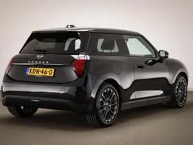 MINI 3-Deurs Mini Cooper E Essential 40.7 kWh | NIEUW | LED | APPLE | CAMERA | 17" thumbnail 2