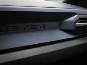 Dacia Duster 1.2 TCe 130 mild hybrid Expression | STOELVERWARMING | NAVIGATIE | DAB | APPLE | CAMERA thumbnail 36