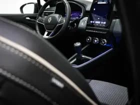 Renault Clio 1.0 TCe 90 GPF techno | LED | DAB | APPLE | 360 CAMERA thumbnail 11