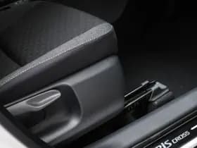 Toyota Yaris Cross 1.5 Hybrid 130 Dynamic | NIEUW | COMFORT PACK | STUURVERWARMING | CAMERA thumbnail 11