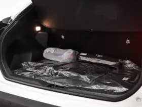 Toyota Yaris Cross 1.5 Hybrid 130 Dynamic | NIEUW | COMFORT PACK | STUURVERWARMING | CAMERA thumbnail 14