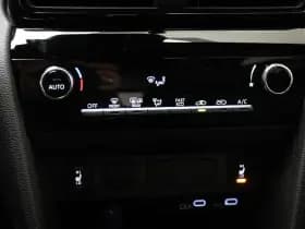 Toyota Yaris Cross 1.5 Hybrid 130 Dynamic | NIEUW | COMFORT PACK | STUURVERWARMING | CAMERA thumbnail 41