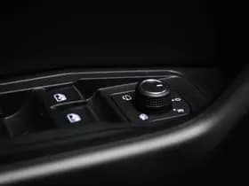 Volkswagen T-Roc thumbnail 26