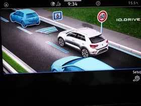 Volkswagen T-Roc thumbnail 46